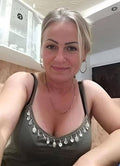 Ayesha K.